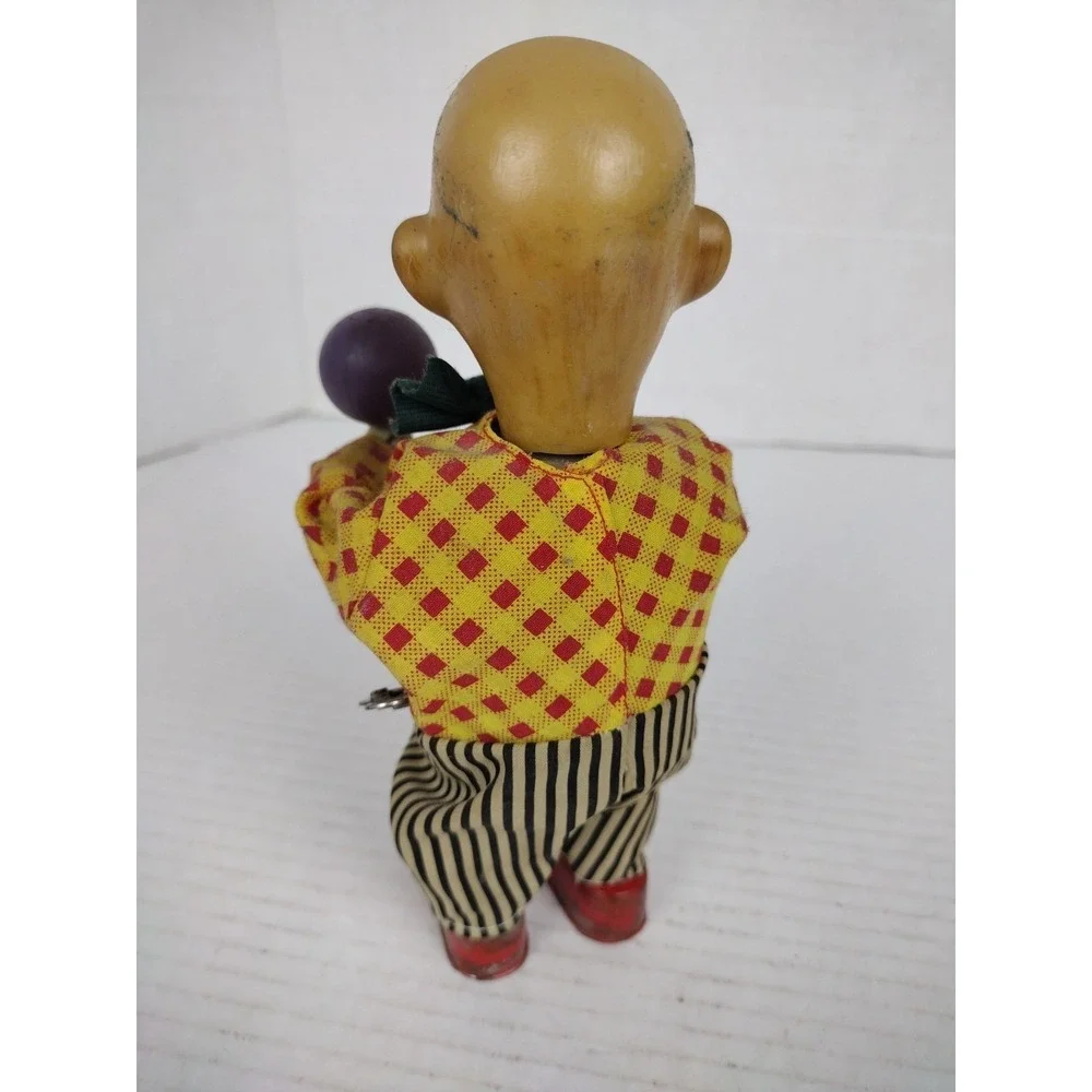 Vintage 1950s Plastic Wind Up Bald Clown Toy 7